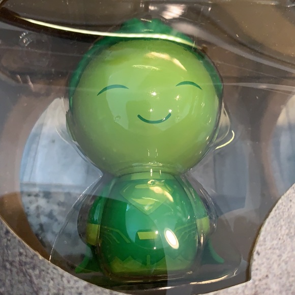 Dorbz Vinyl Collectible Aquaman / Superman - Picture 2 of 6